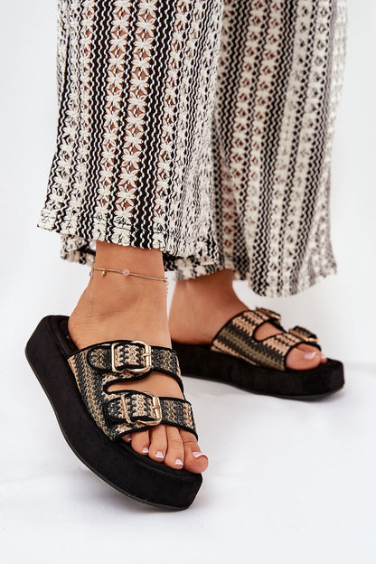 Chic Women's platform flip-flops featuring a 3.5cm height, sophisticated braiding and buckle design, crafted by Step in Style for luxurious summer wear.