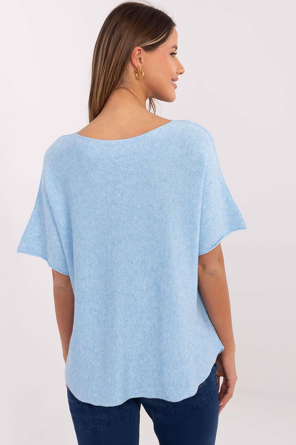 Elegant Italy Moda women's short sleeve sweater, made from a soft blend of viscose and polyester, versatile reversible design ideal for warm weather or layering under blazers.