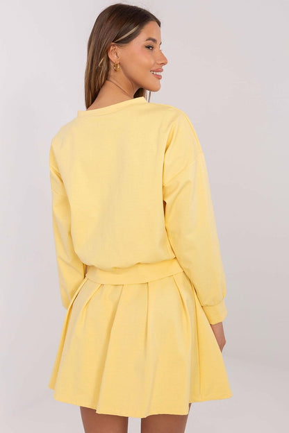 Stylish pleated mini skirt from Italy Moda, designed for women who appreciate comfort and elegance, ideal for any fashionable outfit.