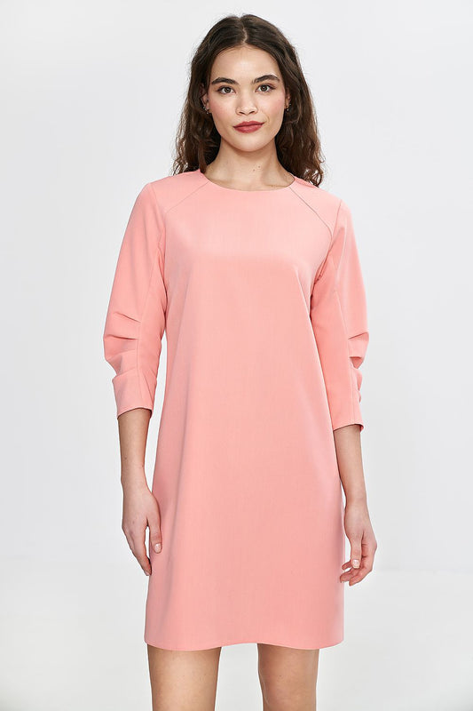 Elegant Loose A-Line Daydress by Nife with 3/4 sleeves, featuring a relaxed fit, round neckline, and unique fold details, perfect for stylish everyday and formal occasions, available in sizes EU 36-42.