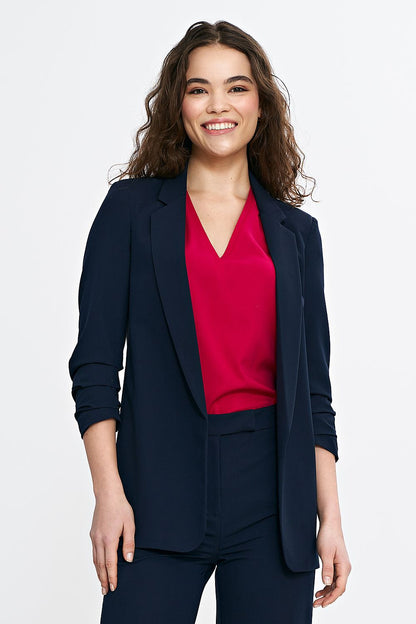 Stylish Nife women's blazer in sizes EU 36 to EU 42, featuring subtle pleats, a comfortable lining, and perfect for both elegant and everyday looks.