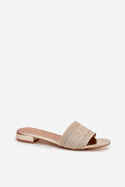 Stylish and sustainable eco-leather flip-flops for women by Step in Style, available in EU sizes 36-41, perfect for warm weather outfits.