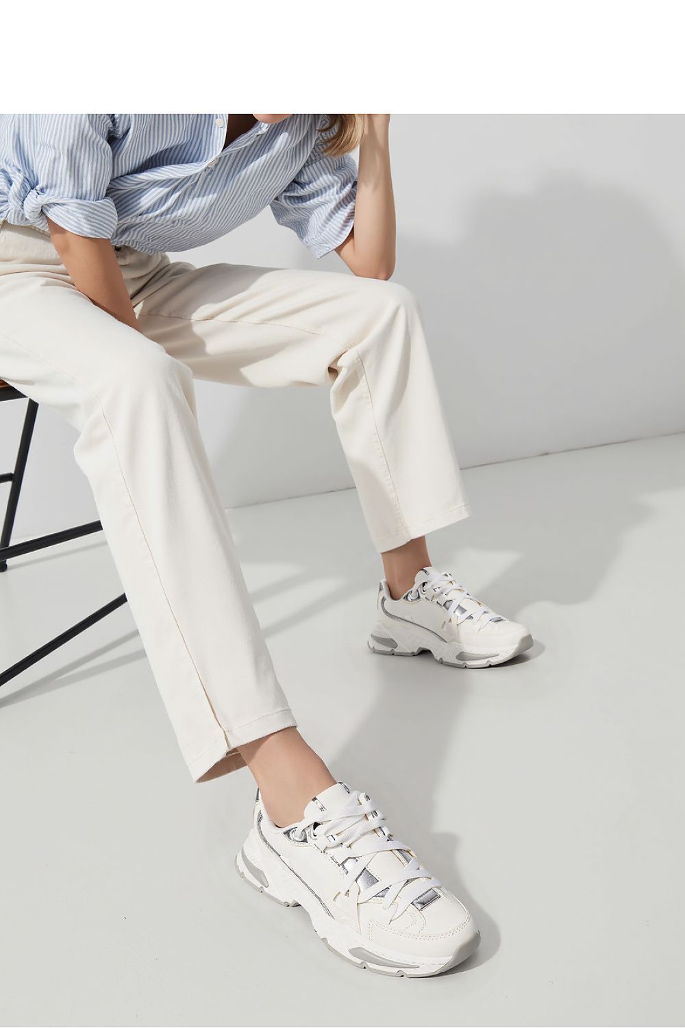 Close-up of Inello Celeste luxury sport shoes, highlighting high-quality synthetic leather and textile lining for superior comfort and durability.