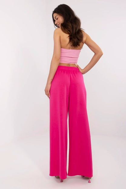 Stylish back view of Italy Moda high waist wide leg trousers in pink, emphasising the elegant design and comfortable fit, ideal for both casual and smart occasions.