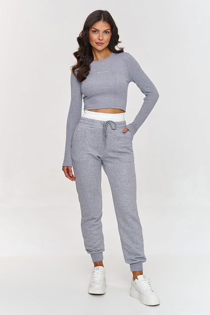 Elegant long sleeve shirt from Makadamia, showcased in a stylish cotton set for sizes 36-38, perfect blend of luxury and comfort.