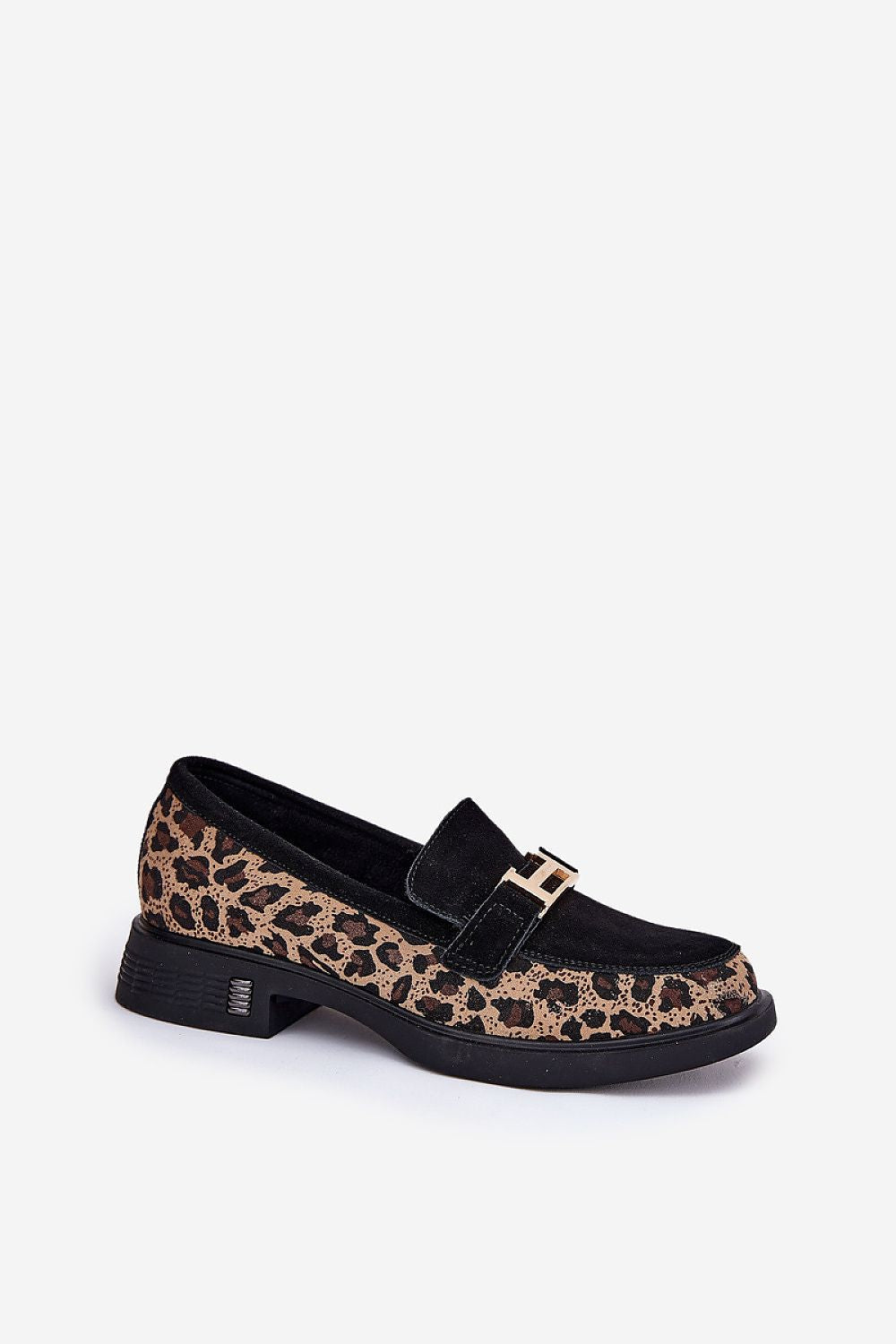 Close-up of Vinceza women's eco suede moccasins showcasing a bold leopard print and refined decorative details, perfect for adding flair to any ensemble.
