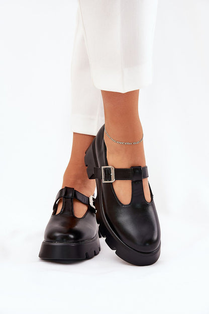 Chic and comfortable half shoes by Step in Style, made from eco leather with an adjustable buckle for a perfect fit.