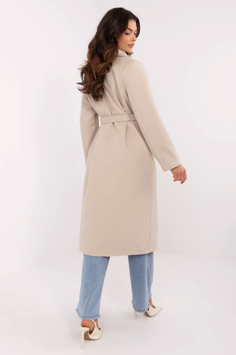 Stylish women's coat by Italy Moda in EU size 0, designed with a single-breasted cut and elegant long sleeves.