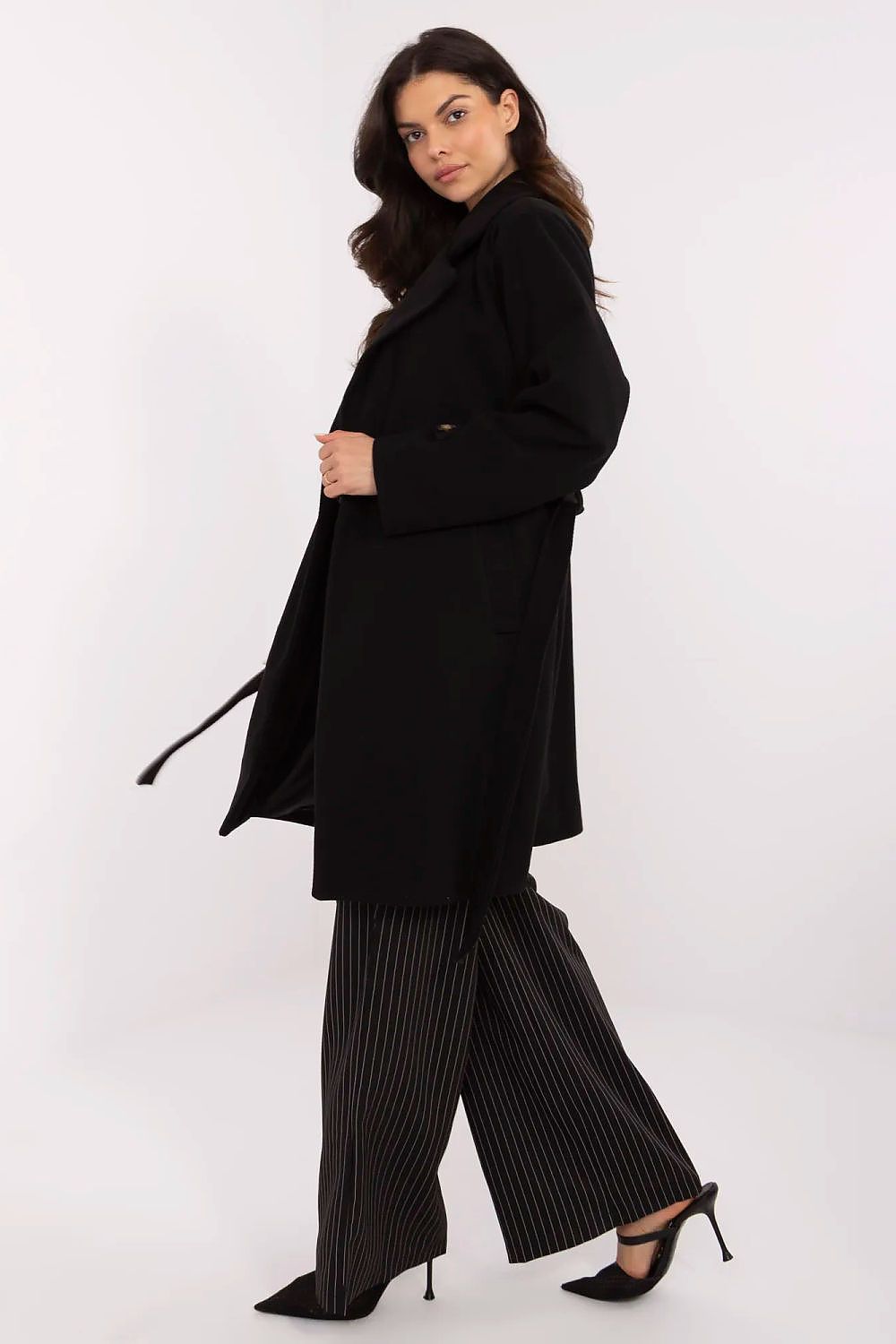 Versatile and elegant women's coat by Italy Moda, perfect for autumn and spring, made from high-quality 100% polyester.