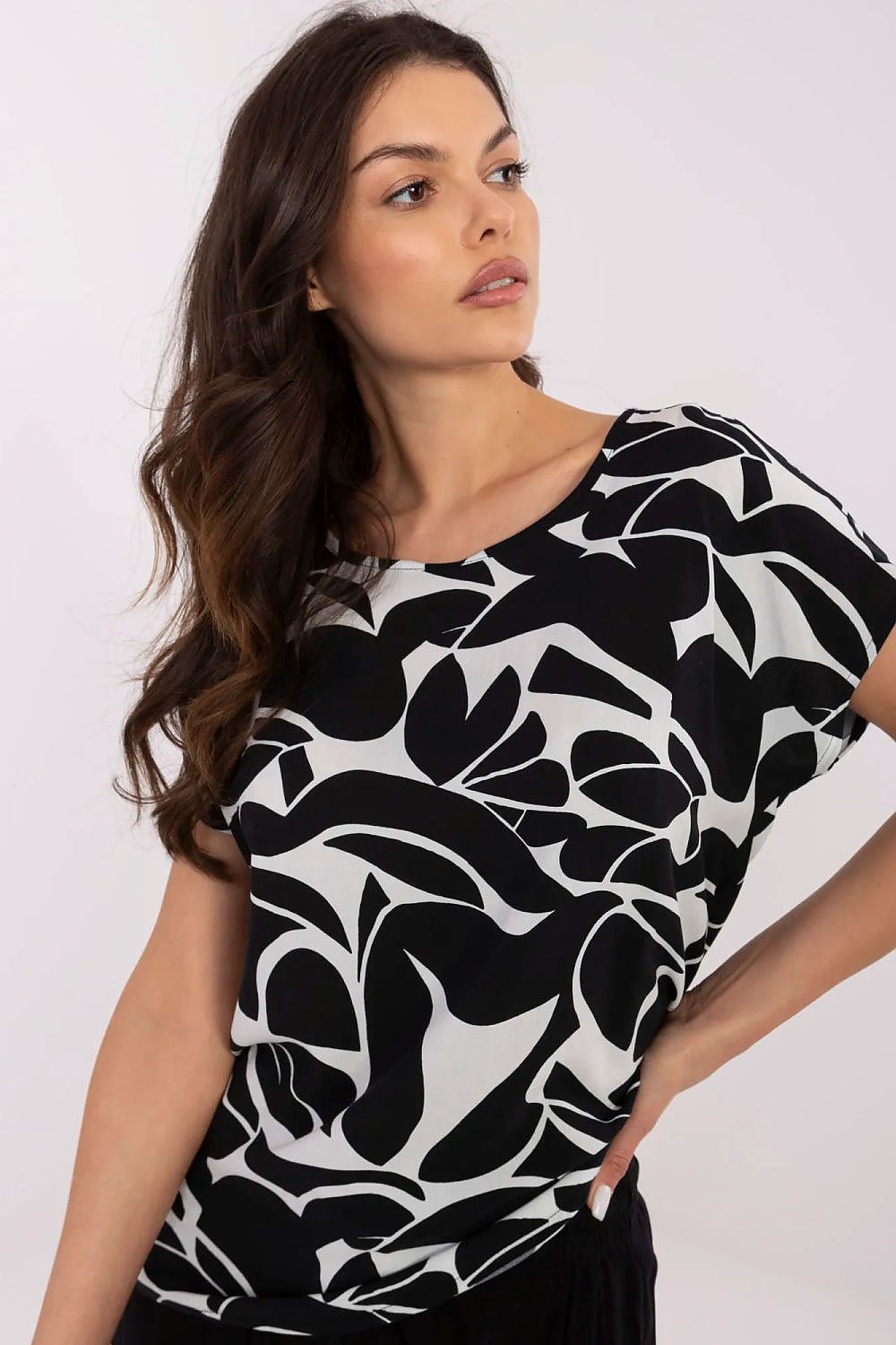 Eco-friendly women's viscose blouse in sizes XS-XXL by Sublevel, featuring a soft and breathable design, perfect for casual wear and stylish everyday outfits.