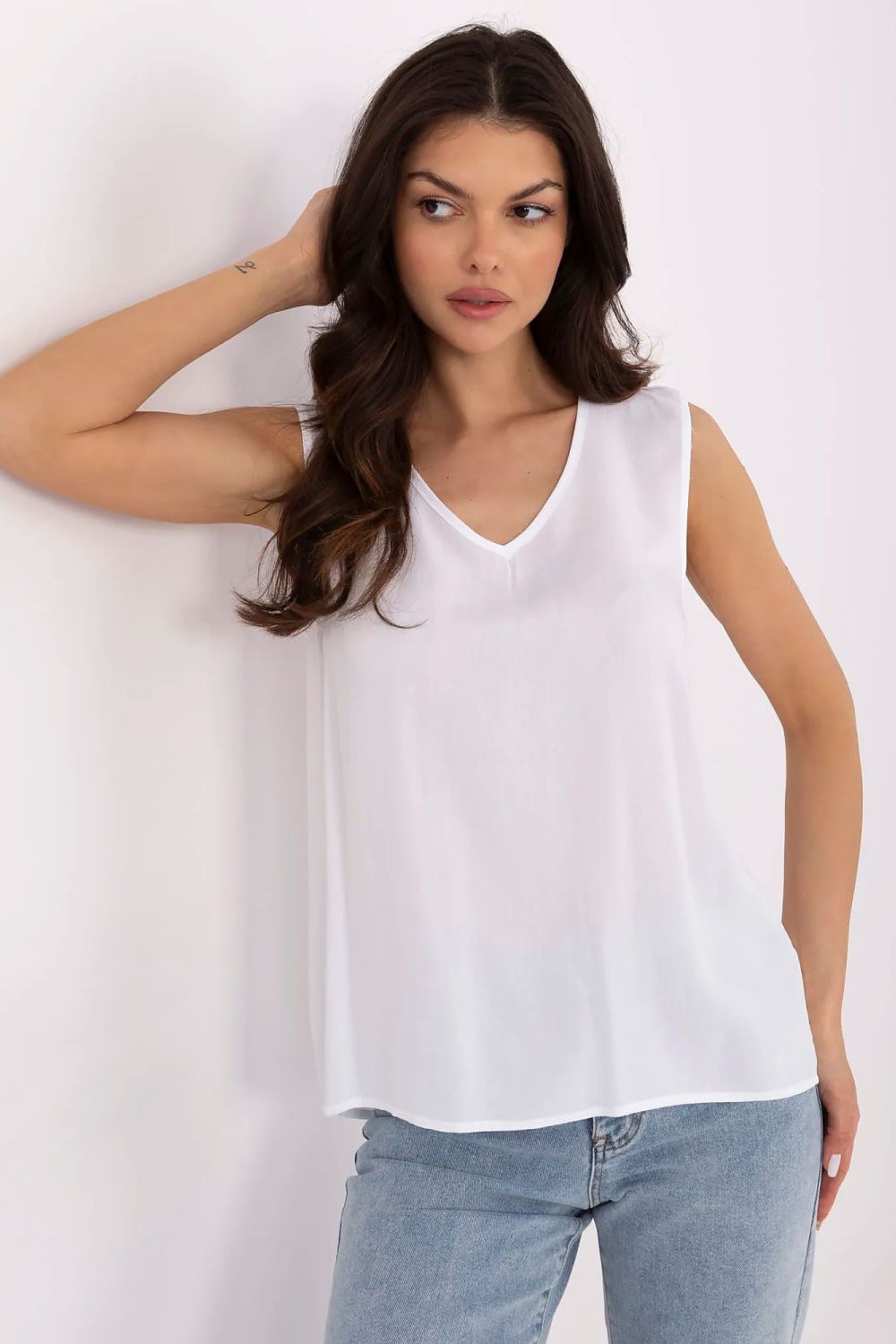 Luxury sleeveless viscose blouse for women by Sublevel, perfect for casual summer days with a round neckline and soft fabric.