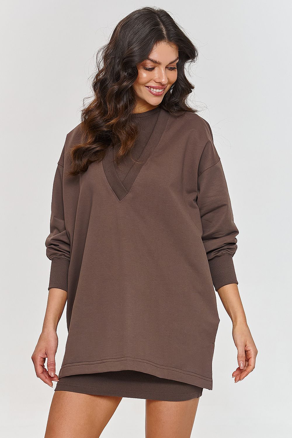 Luxurious cotton tracksuit set by Makadamia featuring a sleeveless dress and oversized hoodie, designed for ultimate comfort and style, available in EU sizes 36-40.