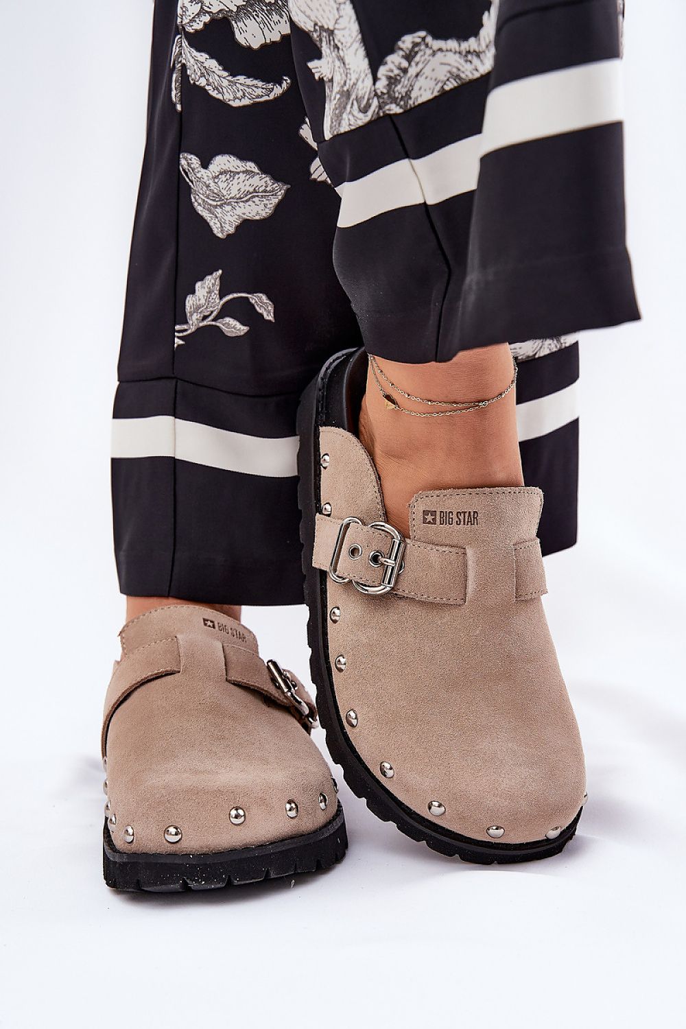 Beautifully crafted natural leather clogs sandals from Step in Style, perfect for every day with a rounded toe for ultimate comfort.