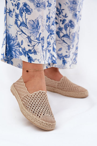 Vinceza Women's espadrilles in natural tones, ideal for warm-weather outings, combining style and comfort.
