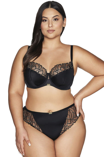 Ava semi-soft bra for larger busts, showcasing its elegant design and adjustable straps, perfect for superior comfort and support.