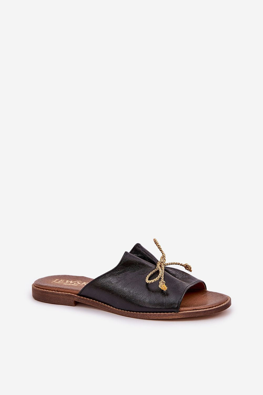 Natural leather sandals designed by Step in style, featuring a delicate bow and comfortable flat heel for all-day elegance in summer.