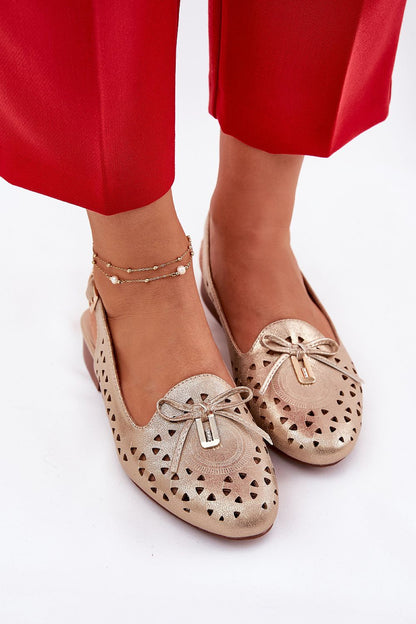 Elegant Jezzi ballet flats in eco-suede with a rounded toe design, ideal for stylish comfort in sizes EU 36-41.