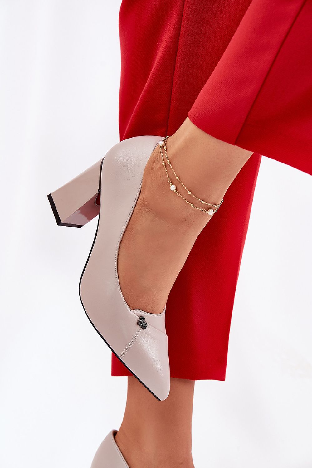 Elegant eco leather block heel pumps with pointed toes by Step in Style—available in sizes EU 36-40 for luxurious comfort and style.