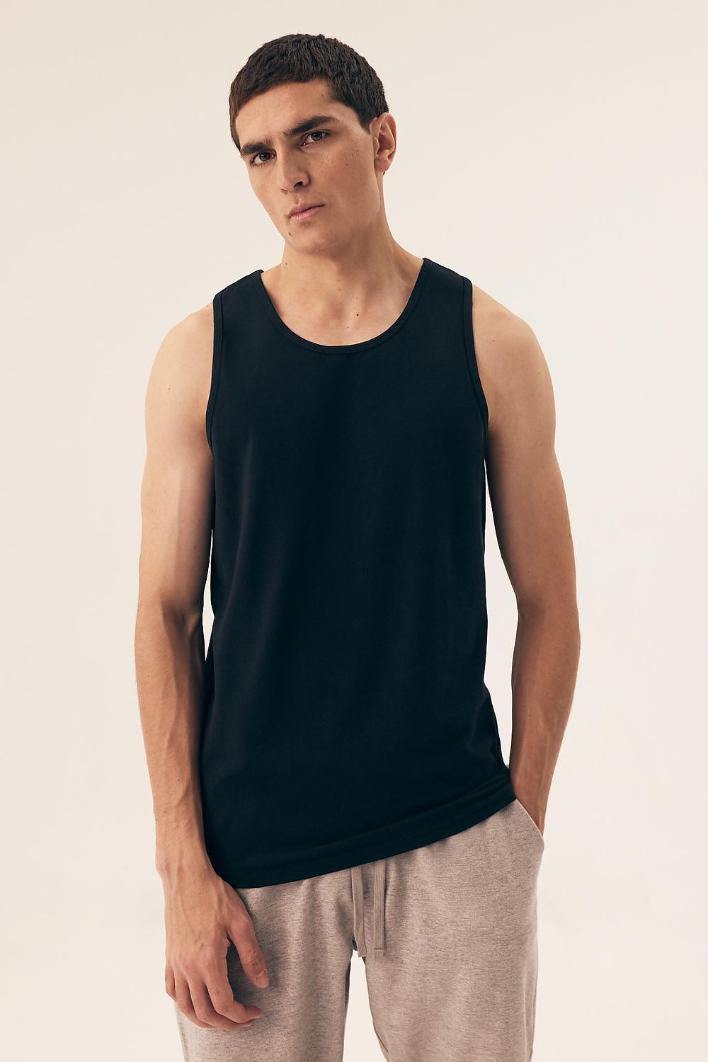 Elegant Henderson Men's Cotton Spandex Tank Tops Set, featuring a classic round neckline and exceptional comfort fit, available in EU sizes M to XXXL.