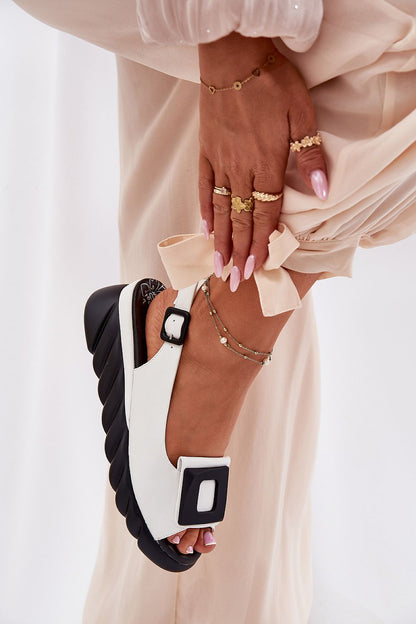Luxurious Women’s Wedge Sandals in natural leather by Step in Style, featuring a sleek design with a 5.5cm heel height ideal for elegant summer outfits.