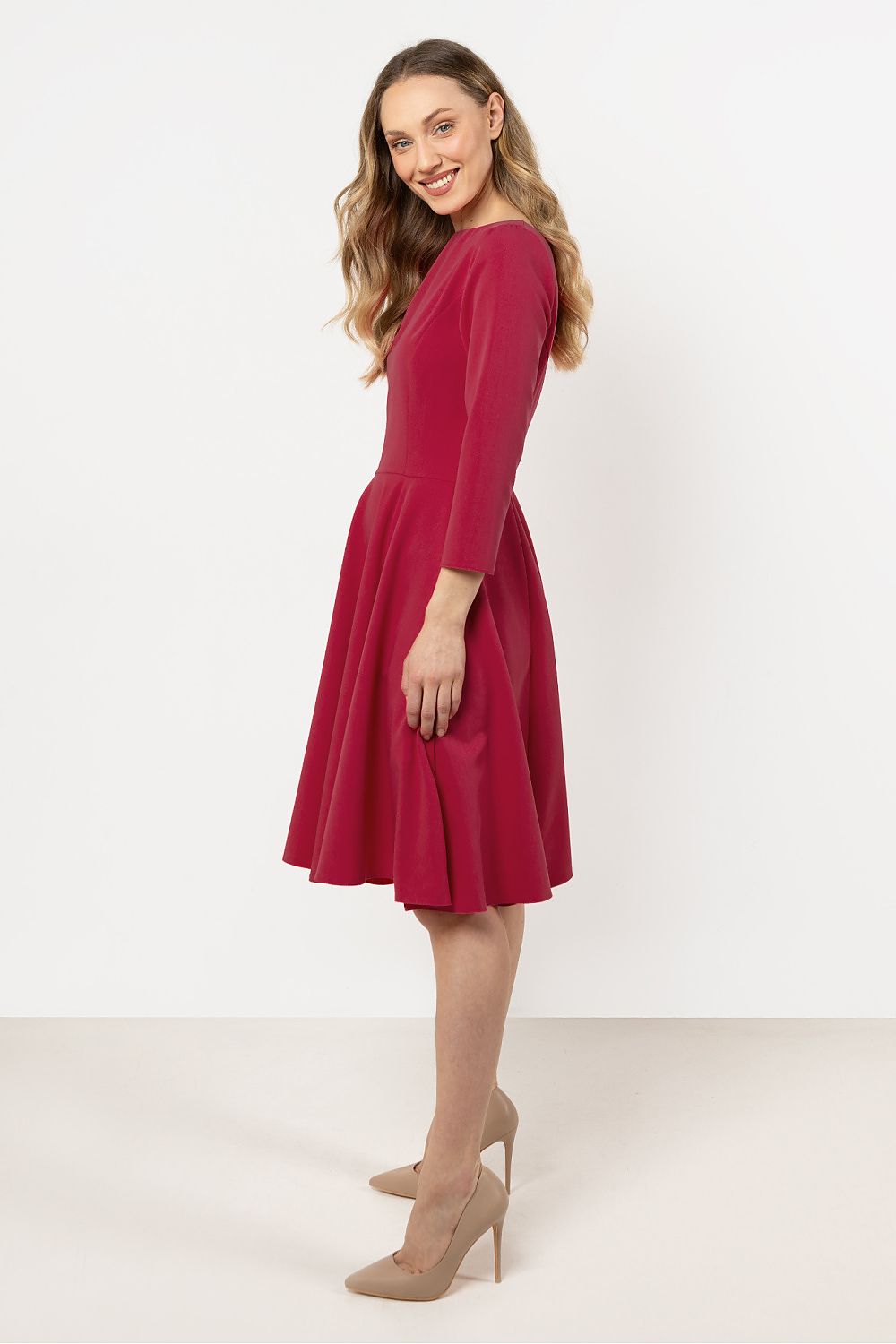 Full view of Awama stylish flared daydress, featuring comfortable fit and elegant design suitable for parties and ceremonies.