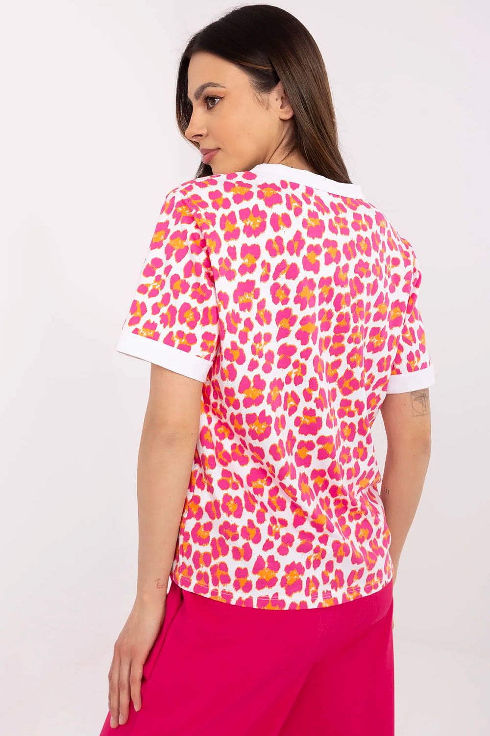 Italy Moda short sleeve animal print blouse designed for women in EU sizes 0-4, effortlessly combining comfort and chic fashion.