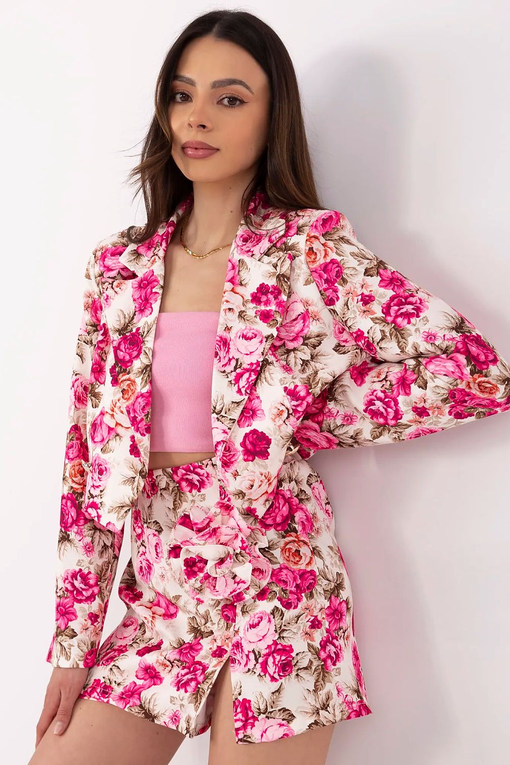 Elegant Floral Blazer and Skirt-Shorts Set for Women by Italy Moda, showcasing a chic and sophisticated design suitable for various occasions.