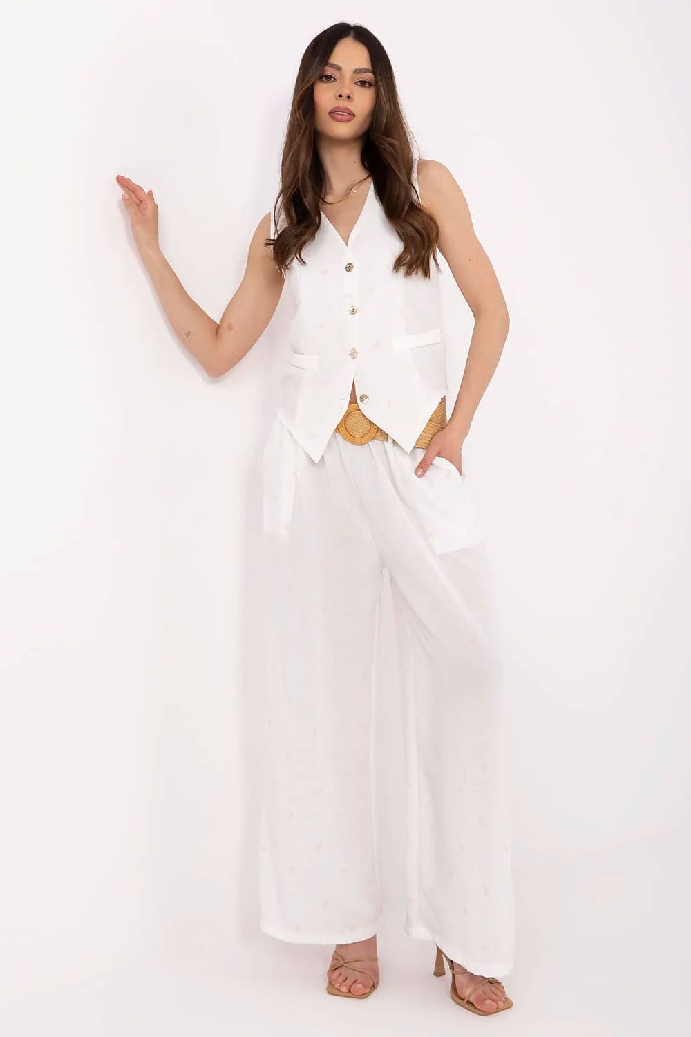 Elegant women's 2-piece set by Italy Moda featuring a fitted V-neck vest and wide-leg trousers, ideal for casual chic occasions.