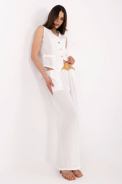 Stylish close-up of the elegant V-neck vest from Italy Moda's women's 2-piece set, highlighting its button detail and fine embroidery.