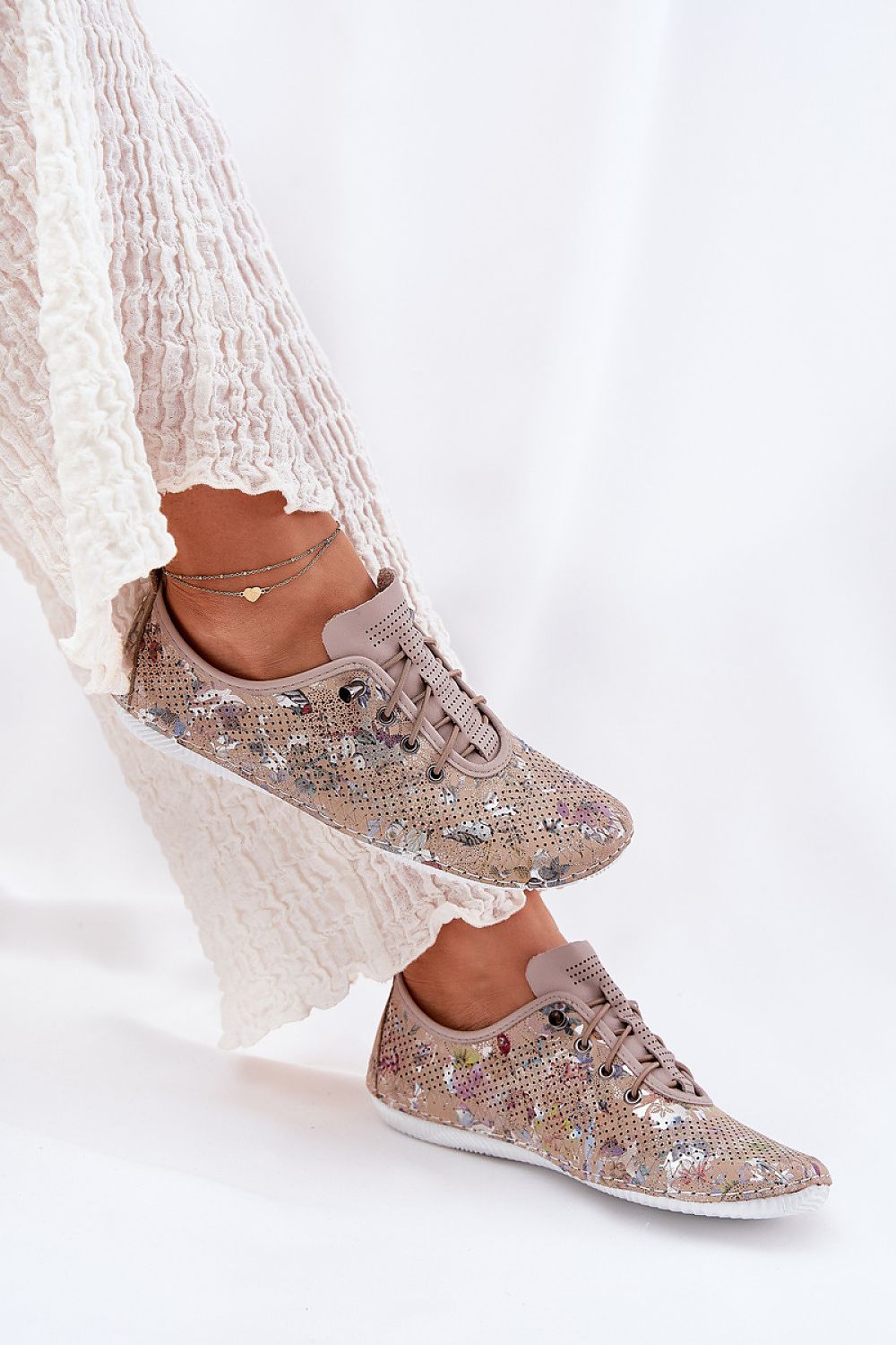 Stylish women's slip-on loafers by Step in Style, designed with elastic bands and crafted from premium leather for a chic look.