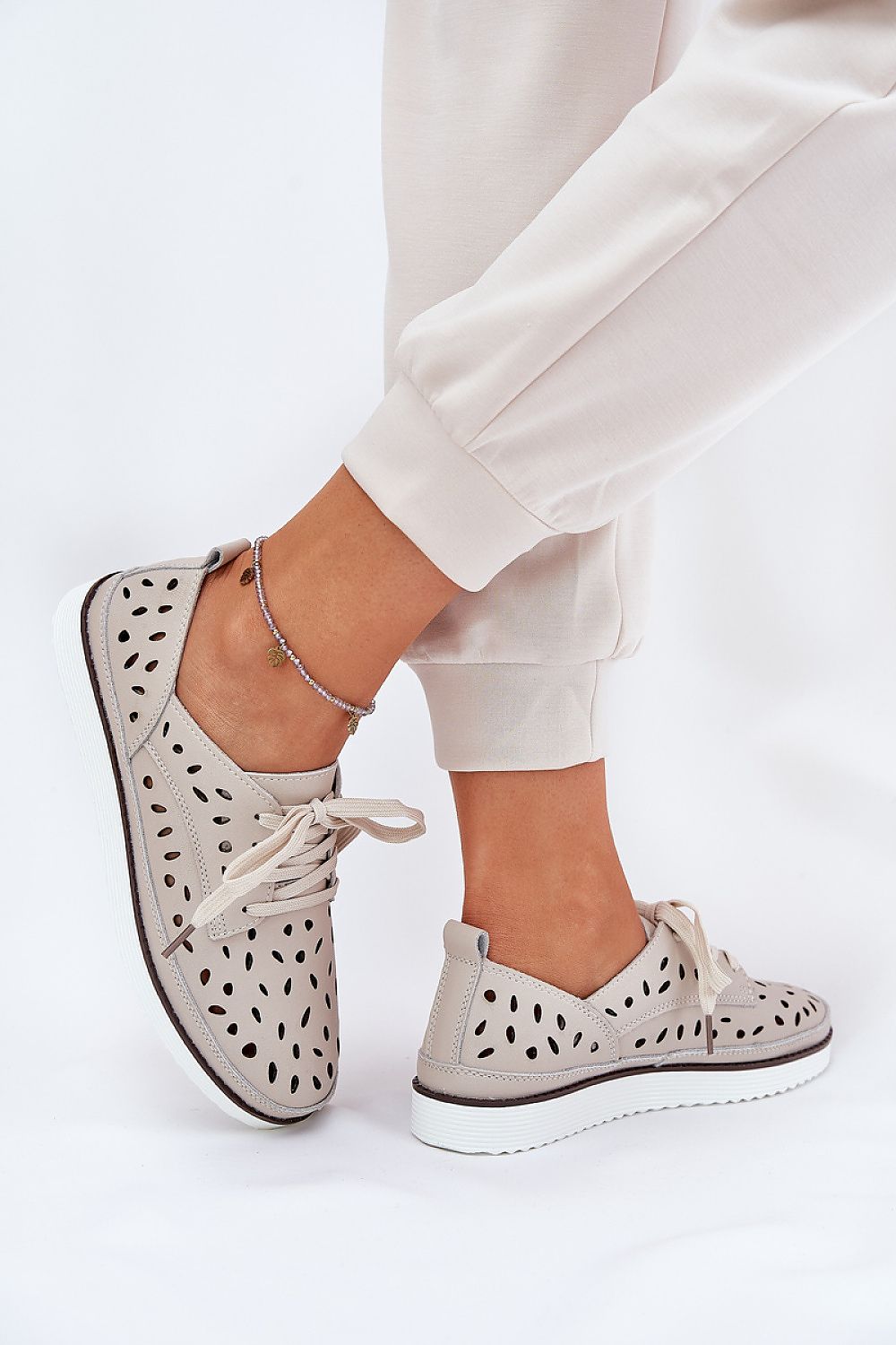 Stylish S.Barski Women's Leather Oxfords featuring a comfortable fit and elegant platform, ideal for any occasion by Step in style.