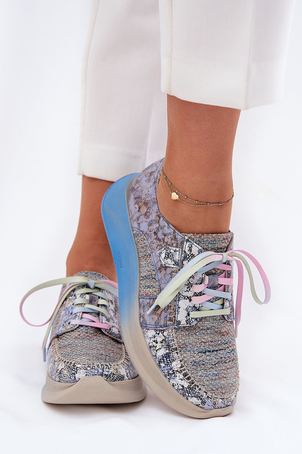 Maciejka leather lace-up half shoes with a comfortable 3 cm platform, designed for fashionable comfort in EU sizes 36 to 41, a premium choice for stylish footwear.