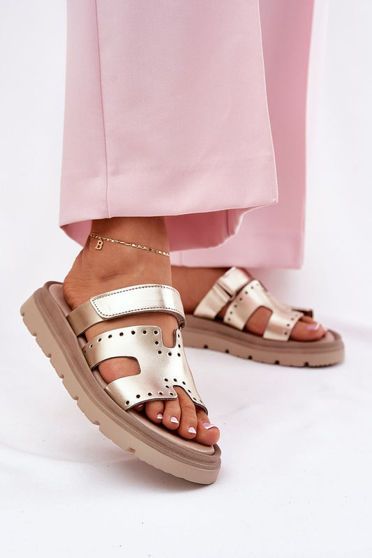 Elegant women's luxury leather platform sandals with velcro closure by Step in style, showcasing a sophisticated design perfect for summer outfits.
