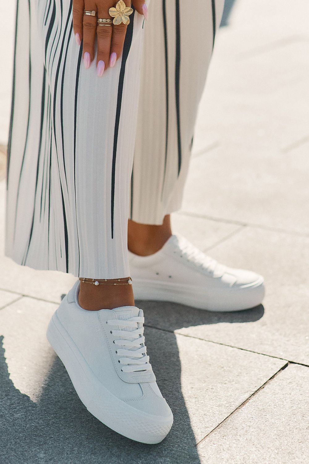 Elegant Big Star Sneakers showcased in various sizes EU 36-41, designed for style and functionality by Step in Style.