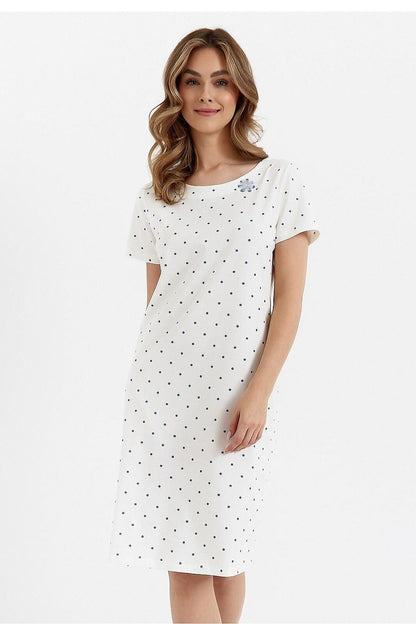 Elegant Cana women's lightweight cotton short-sleeved nightshirt featuring a charming vintage print, perfect for luxurious bedtime comfort in sizes S-XXL.