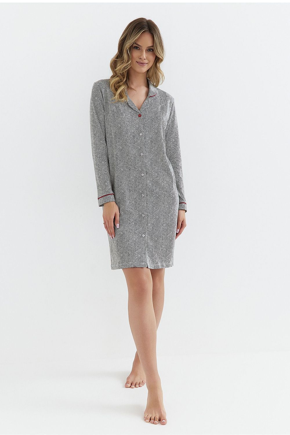 Elegant luxury women's cotton nightshirt by Cana featuring a classic collar and long sleeves, styled for comfort and sophistication.