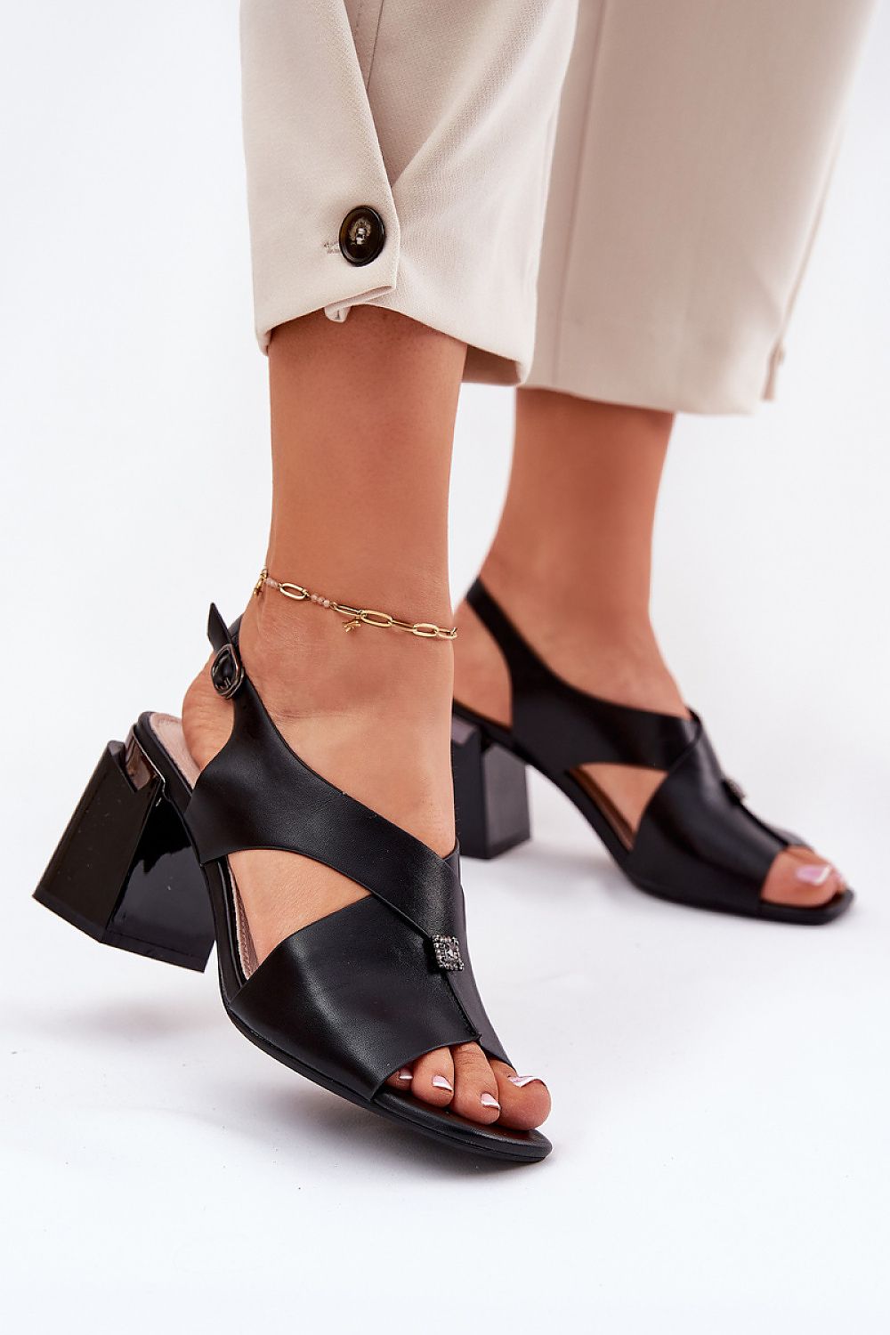 Vinceza women's eco leather heel sandals with elegant 8 cm column heel, showcasing a stylish design perfect for summer outfits.