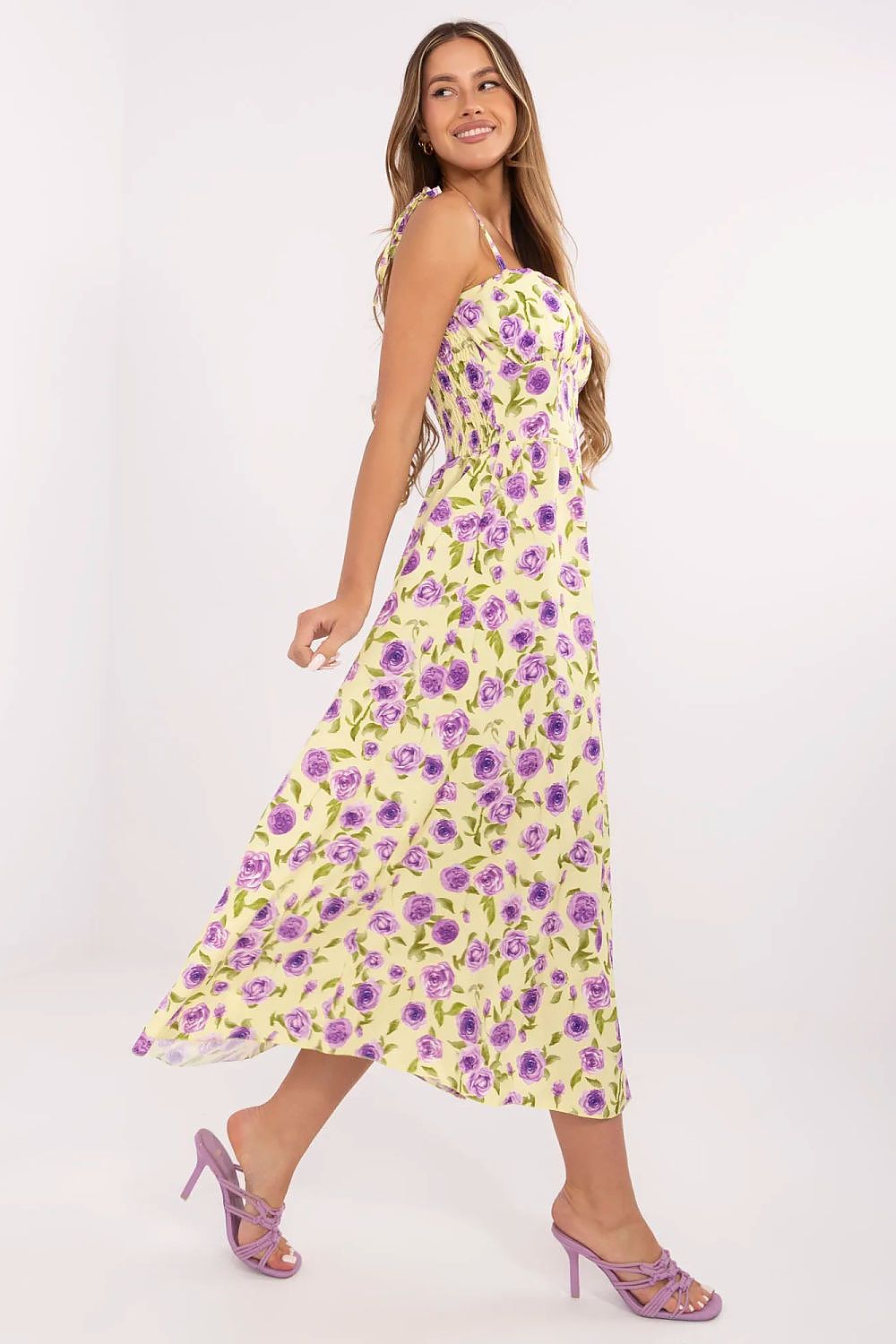 Full-length image of the Italy Moda midi dress, emphasising its trendy floral design and breathable material ideal for summer outings.