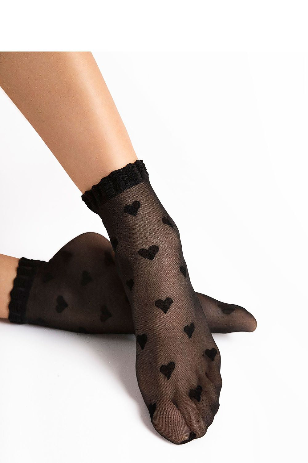 Fiore 20 DEN High Socks featuring a delicate heart pattern, crafted from transparent fabric for a luxurious and comfortable fit, perfect for elevating your everyday or elegant outfits.