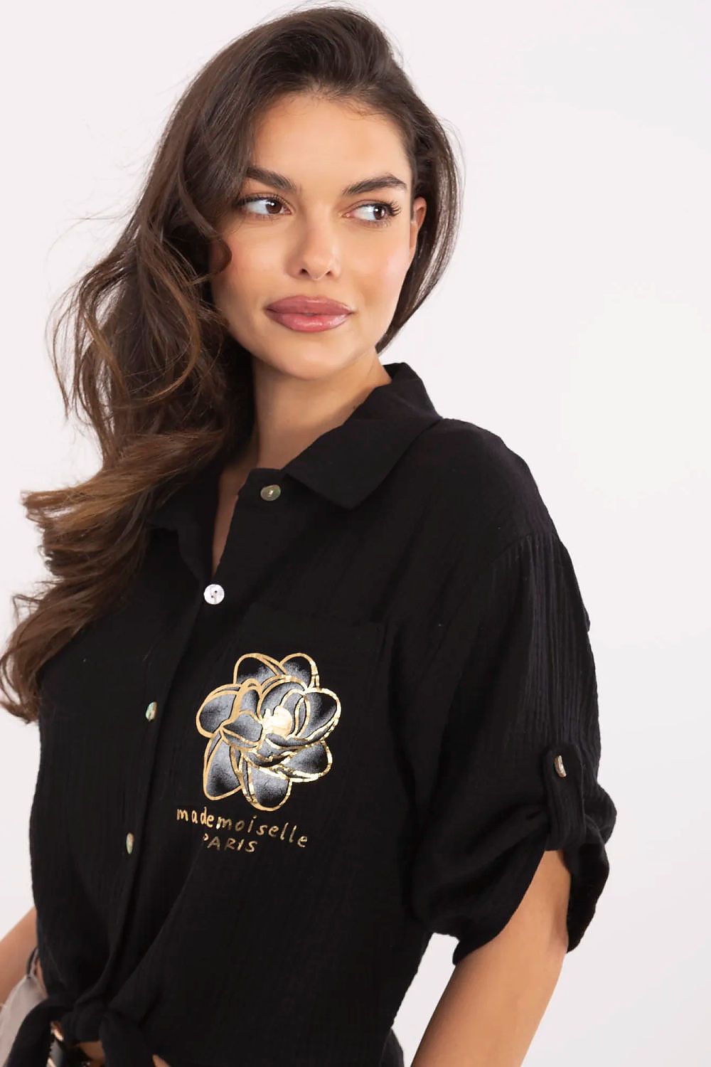 Close-up of Italy Moda women's cotton shirt, highlighting the elegant tie detail and comfortable fabric perfect for casual elegance.