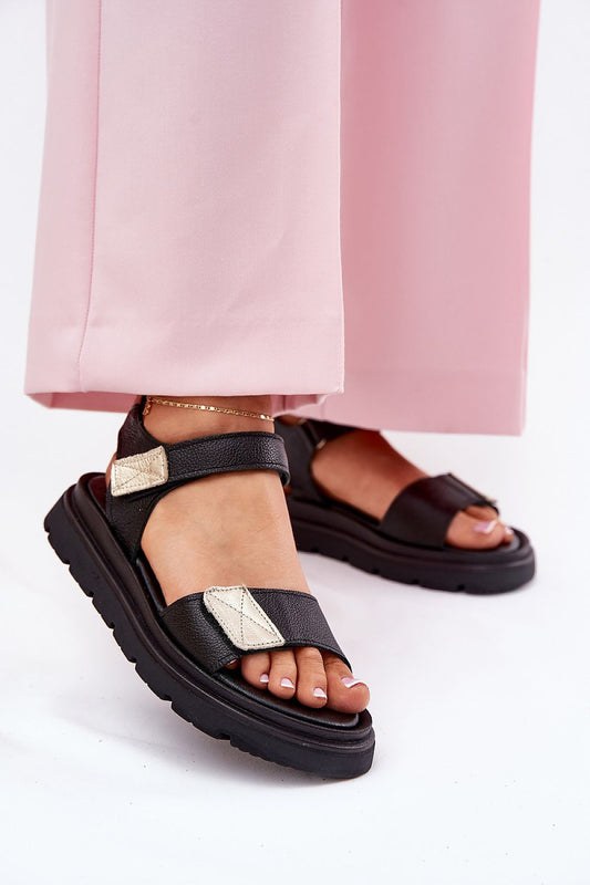 Elegant women's natural leather sandals by Step in Style, featuring a comfortable 3.5 cm platform and adjustable Velcro straps, ideal for the summer season.