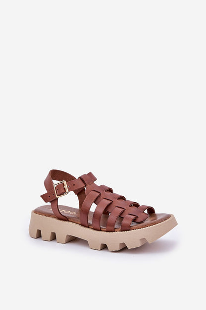 Fashionable women's leather sandals with a 3 cm platform by Step in Style, perfect for summer outings, combining style and comfort.