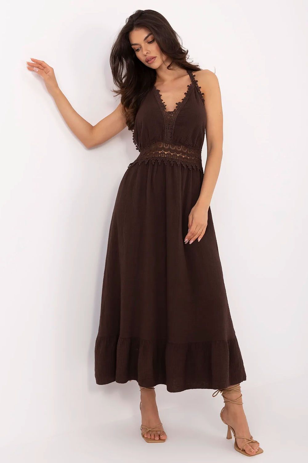 Close-up view of the V-neck and intricate lace of the Flared Boho Midi Dress by Italy Moda, perfect for warm summer outings.