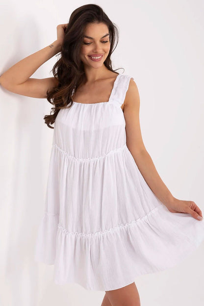 Square neckline detail of the luxurious Airy Cotton Summer Daydress by Italy Moda, designed for both comfort and style.