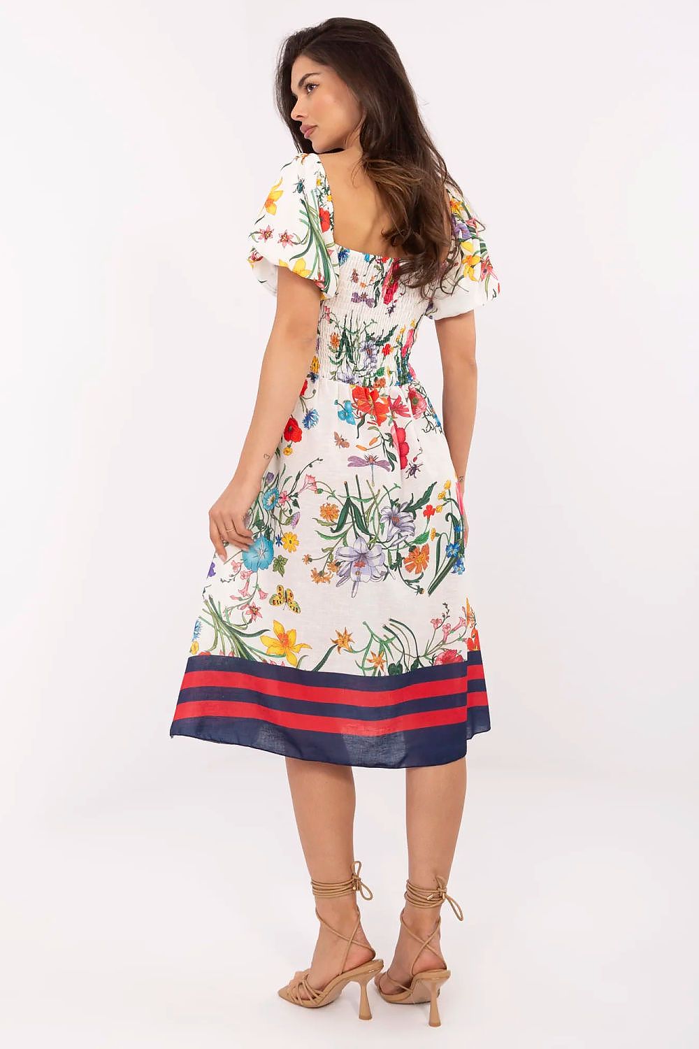 Close-up of the floral pattern on the elegant midi summer dress by Italy Moda, showcasing its romantic charm.