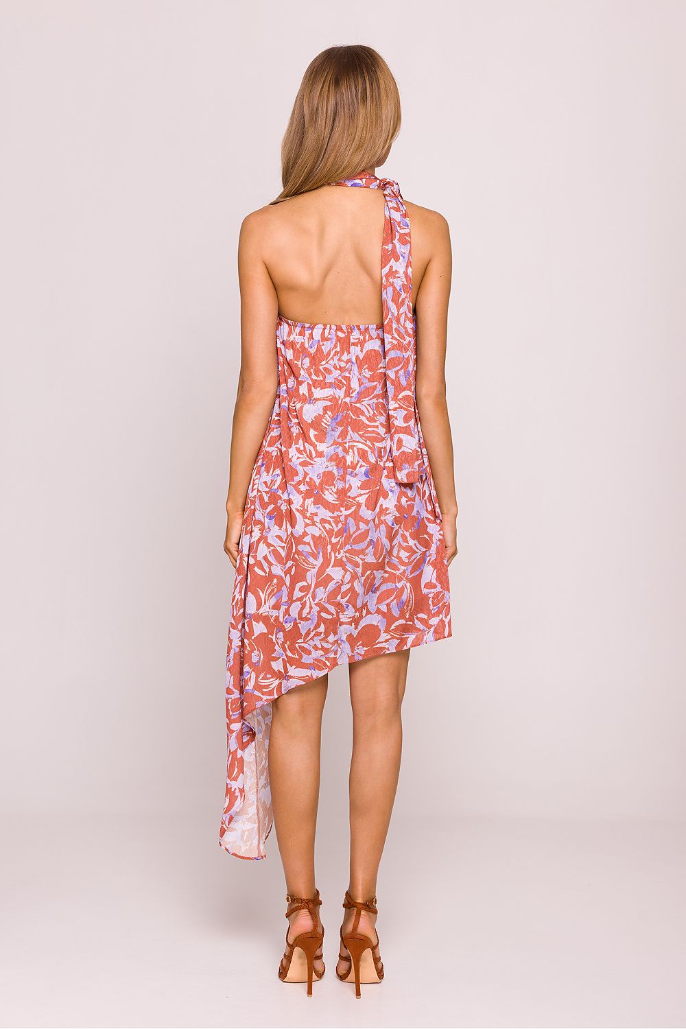 Chic Moe Daydress made in Poland, crafted with attention to detail and designed for both comfort and stunning aesthetics.