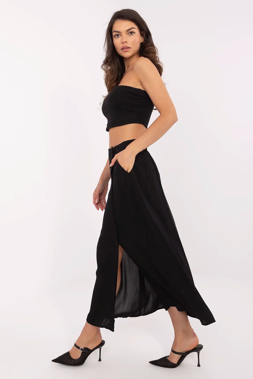 Timeless Fresh Made viscose midi skirt in sizes XS to XL, designed for versatile styling with classic and casual outfits.