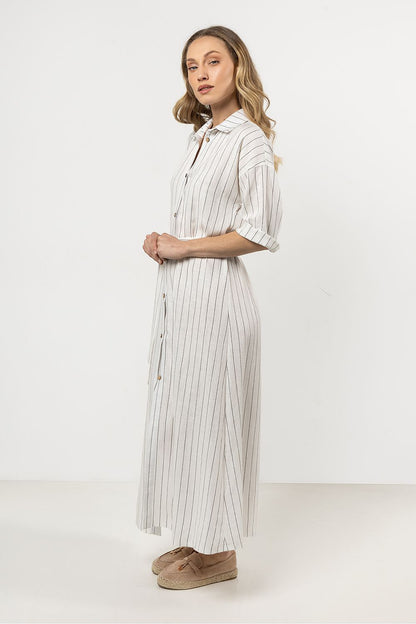 Stylish linen shirtdress with chic stand-up collar and button closure by Awama, designed for optimal elegance and comfort.