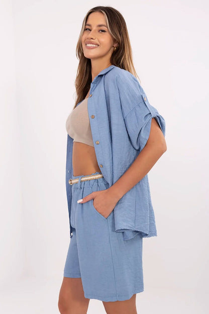 Versatile boho style linen viscose shorts by Italy Moda, designed for summer, highlighting a loose fit and effortlessly chic aesthetic.