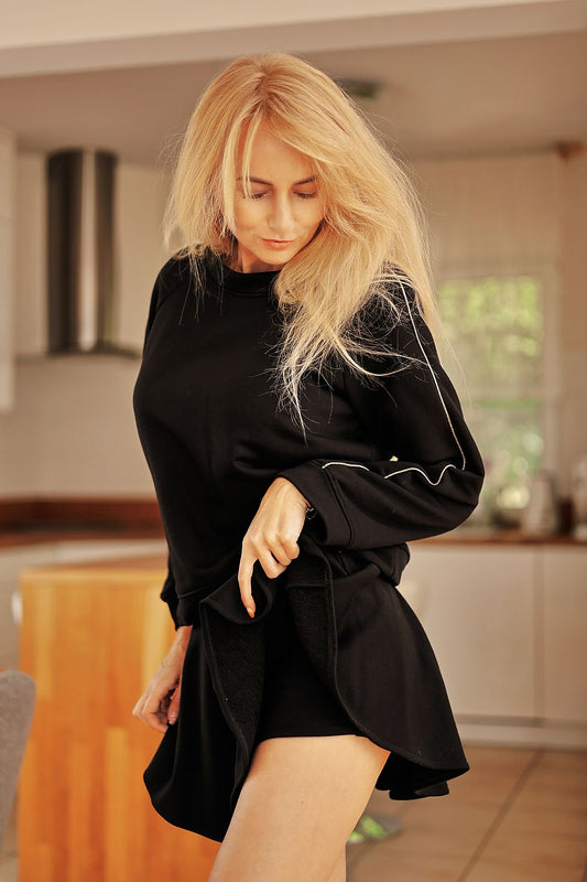 Close-up view of Mirale Cotton Skirt Pants, showcasing the intricate fabric blend of 95% cotton and 5% spandex, perfect for luxurious comfort.